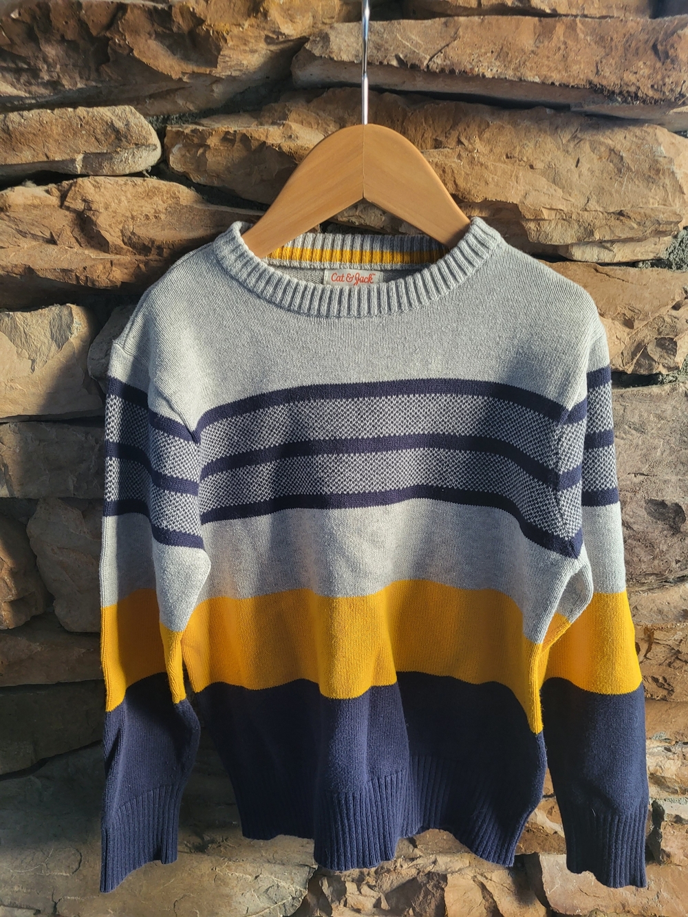 Cat & Jack Boy's Gray, Navy & Yellow Striped Crew Sweater XS (4/5)